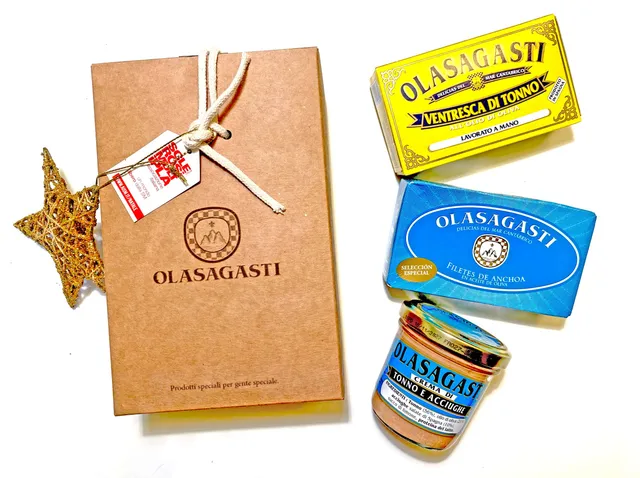 olasagasti-box-christmas-limited-edition-coffret-de-no-l image 1